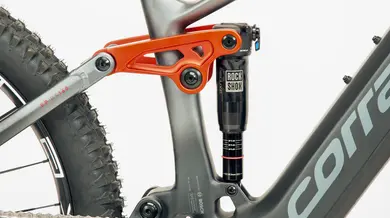 Fahrwerk und Federweg auf dem Trail