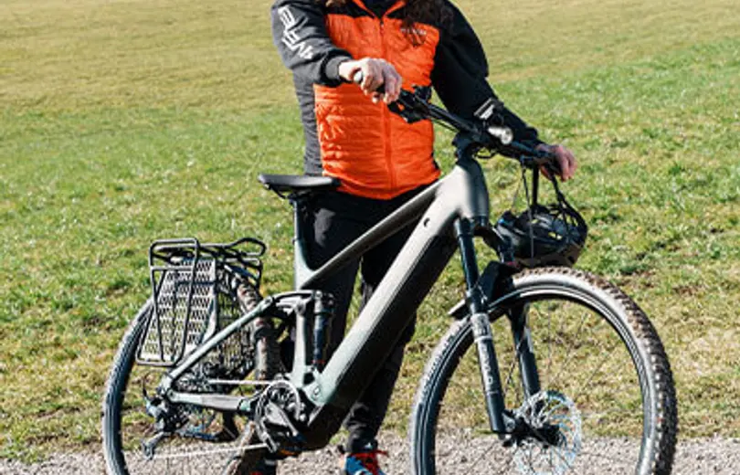 Thomas Huber mit neuem corratec Huberbuam Rad