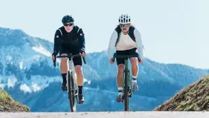 Kategoriebild der Kategorie “E-Gravel”