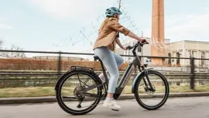 Kategoriebild der Kategorie “E-Trekking”