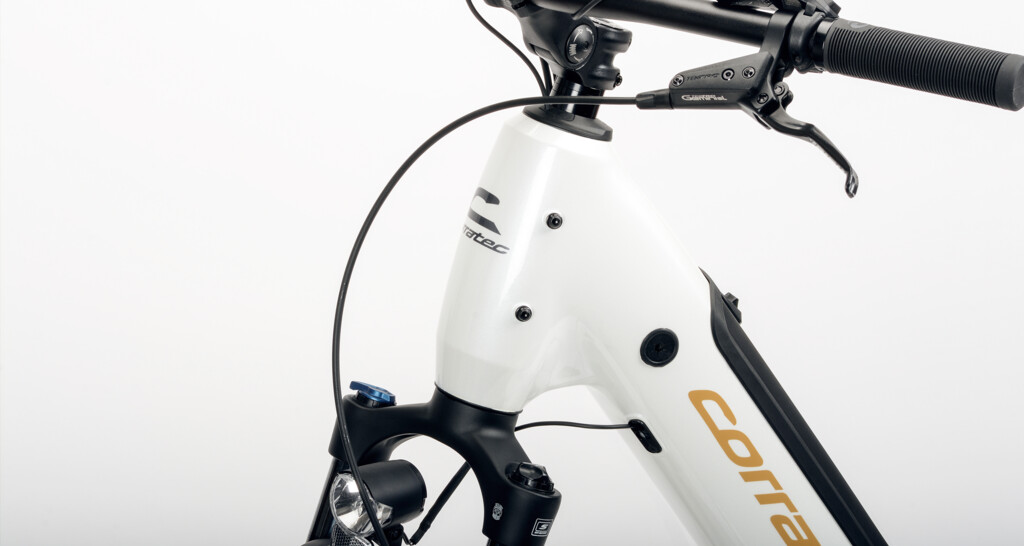 Product image 2 of the product “E-Power MTC Elite CX8 Wave white, dark silver, dark beige”