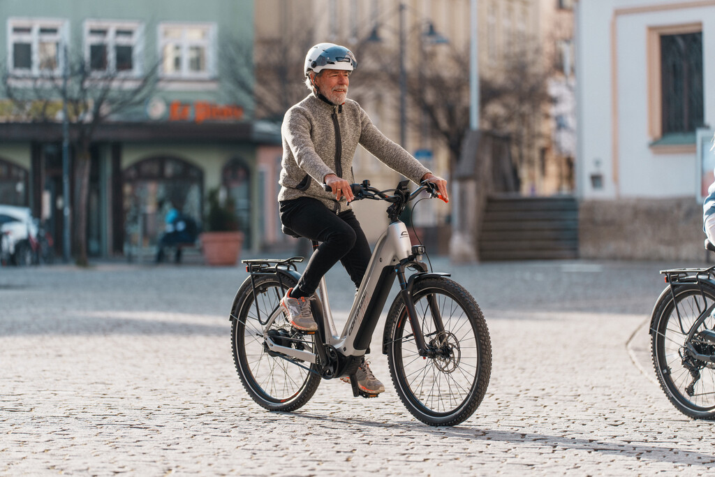 Artikelbild 3 des Artikels “Life CX8 Belt Dark Grey, Silver, Red | 40“