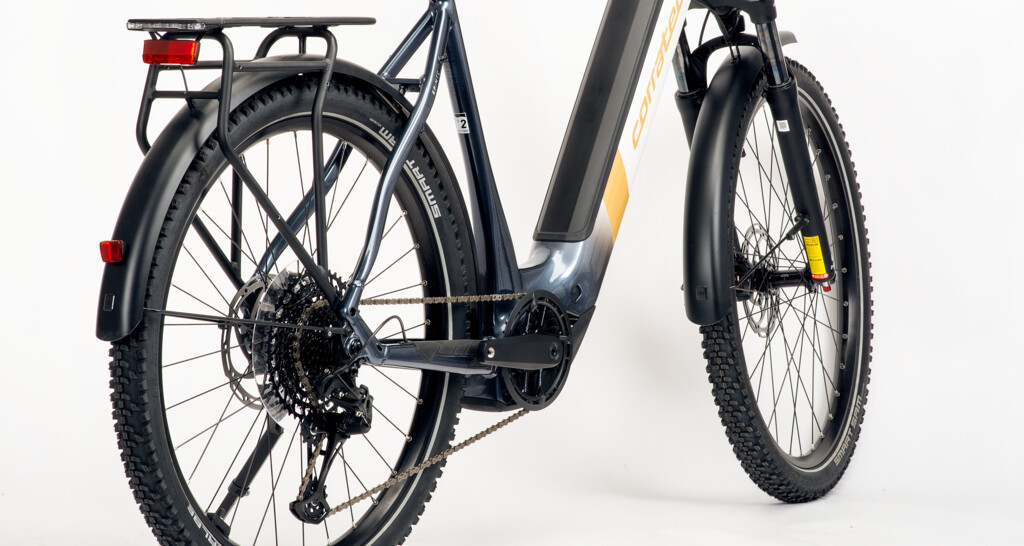 Product image 3 of the product “E-Power MTC Elite CX8 Wave white, dark silver, dark beige”