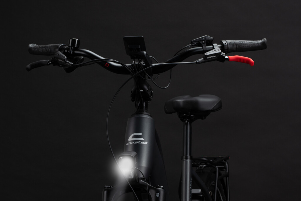 Product image 3 of the product “Life CX8 Automatic Dark Grey, Silver, Red, Black | 40”